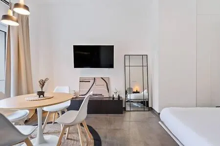 Stylish Designer Studio In Bonnevoie Id151 Apartament Luksemburg