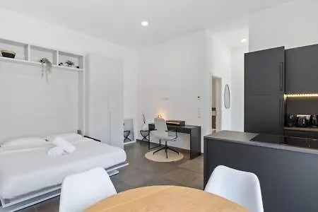 Appartement Stylish Designer Studio In Bonnevoie Id151