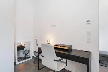 Appartement Stylish Designer Studio In Bonnevoie Id151 *